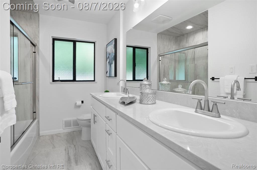 24711 Tudor Lane Property Photo 46