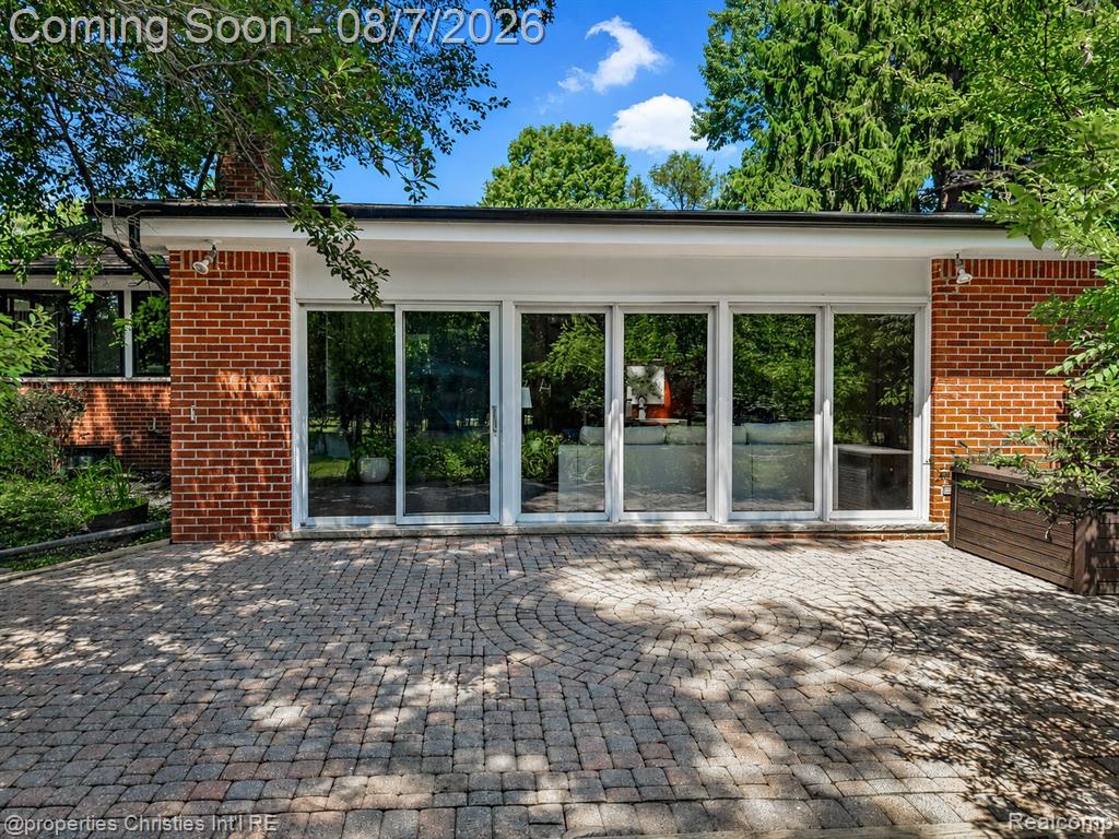 24711 Tudor Lane Property Photo 59