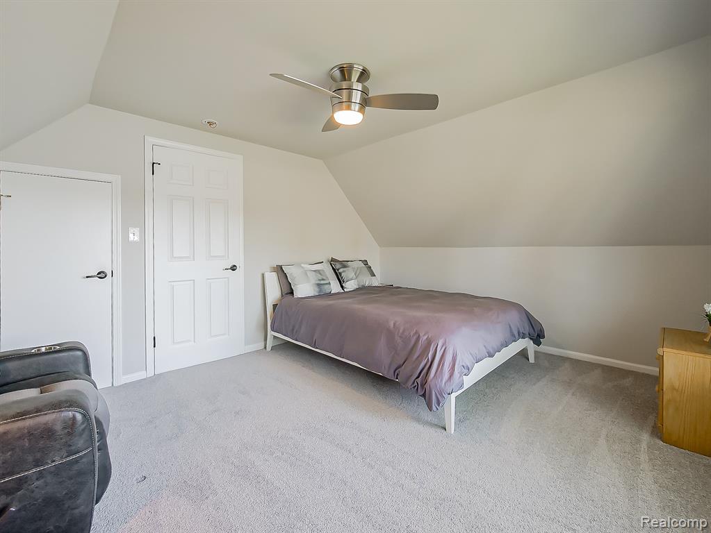 4977 Wavewood Drive Property Photo 35