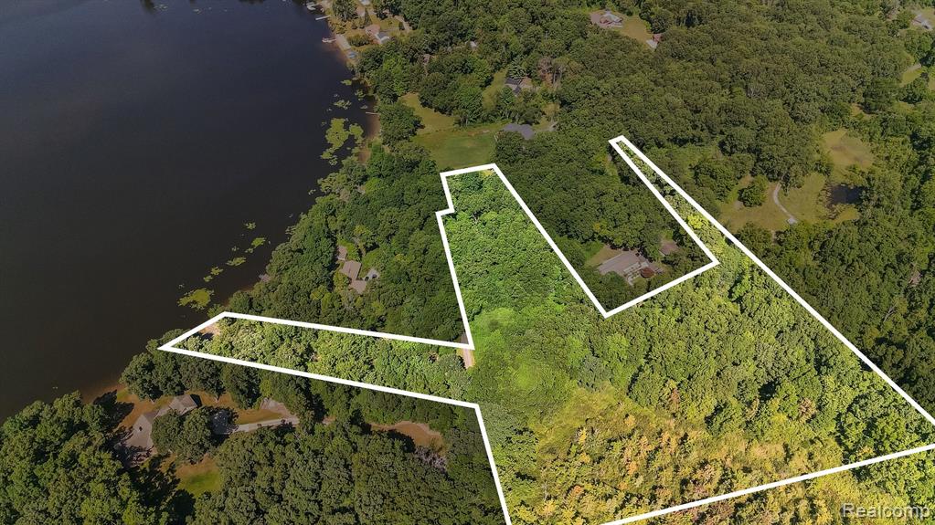 0 E Coon Lake Trail Property Photo 3
