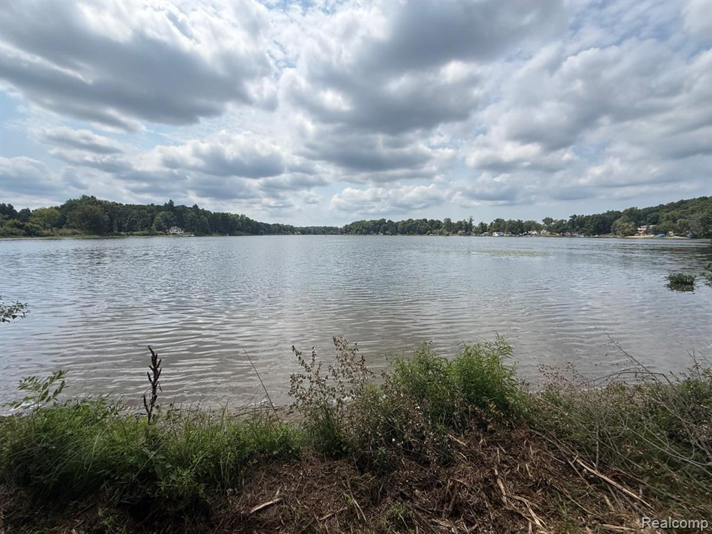 0 E Coon Lake Trail Property Photo 7