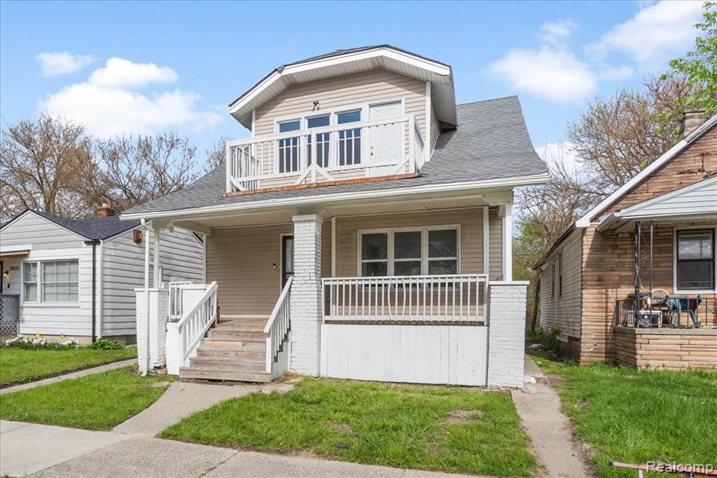 18030 Mackay Street Property Photo 3