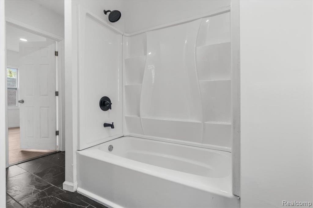 18030 Mackay Street Property Photo 18
