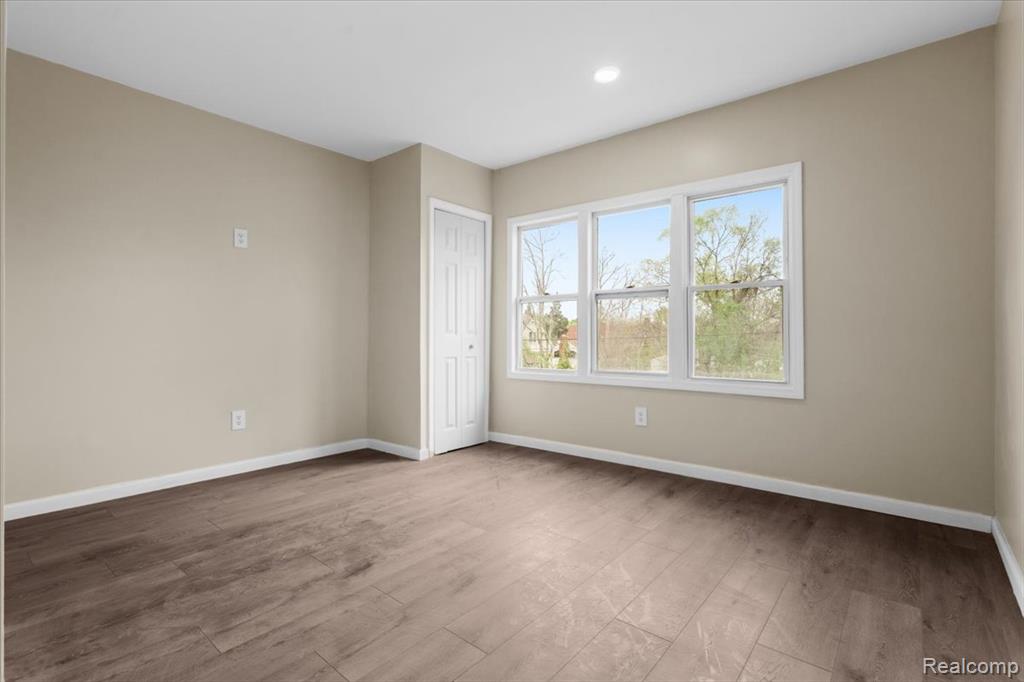 18030 Mackay Street Property Photo 19