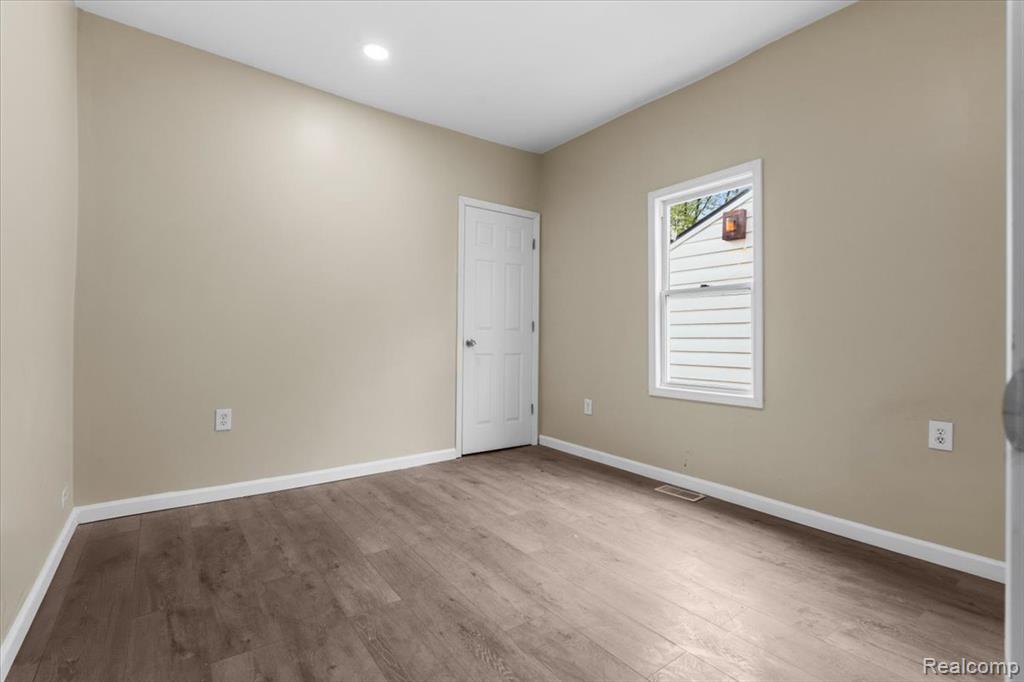 18030 Mackay Street Property Photo 21