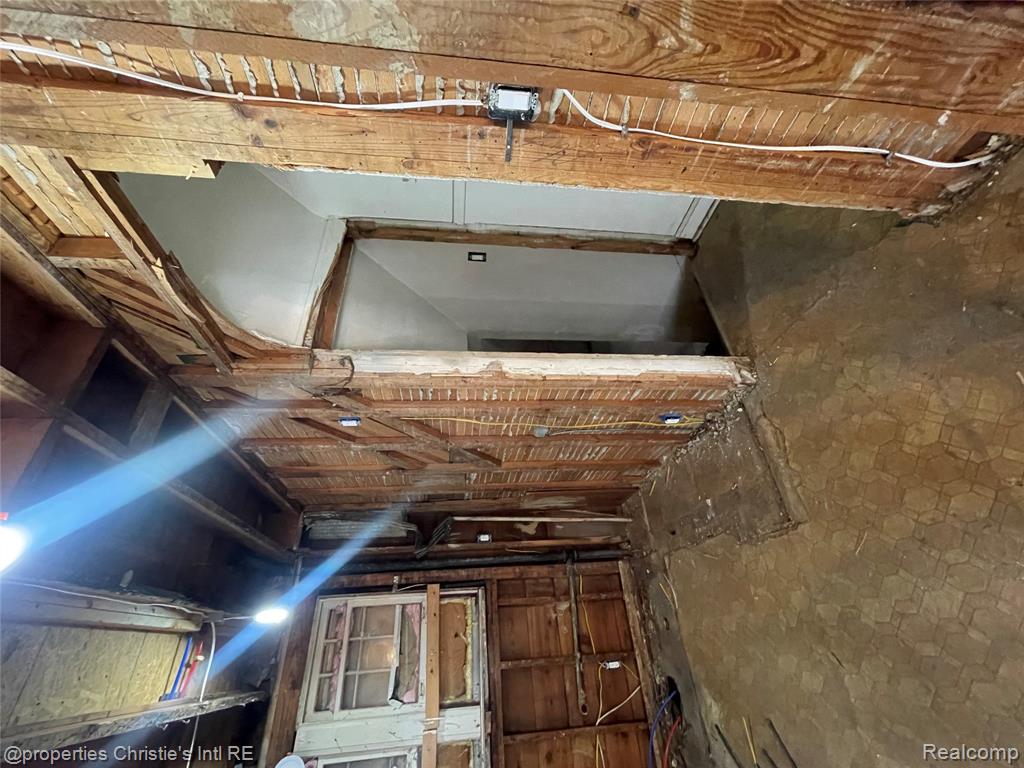 2454 Glynn Court Property Photo 13