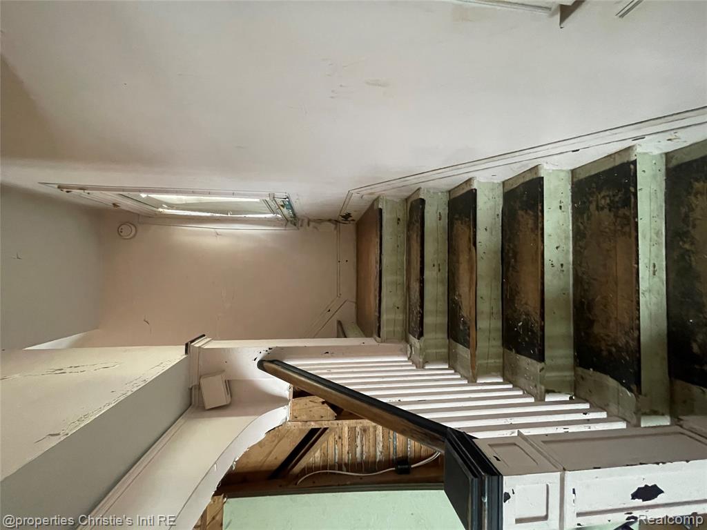 2454 Glynn Court Property Photo 17