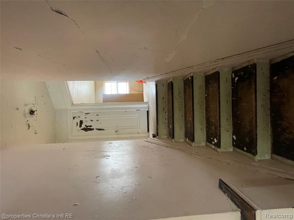 2454 Glynn Court Property Photo 18