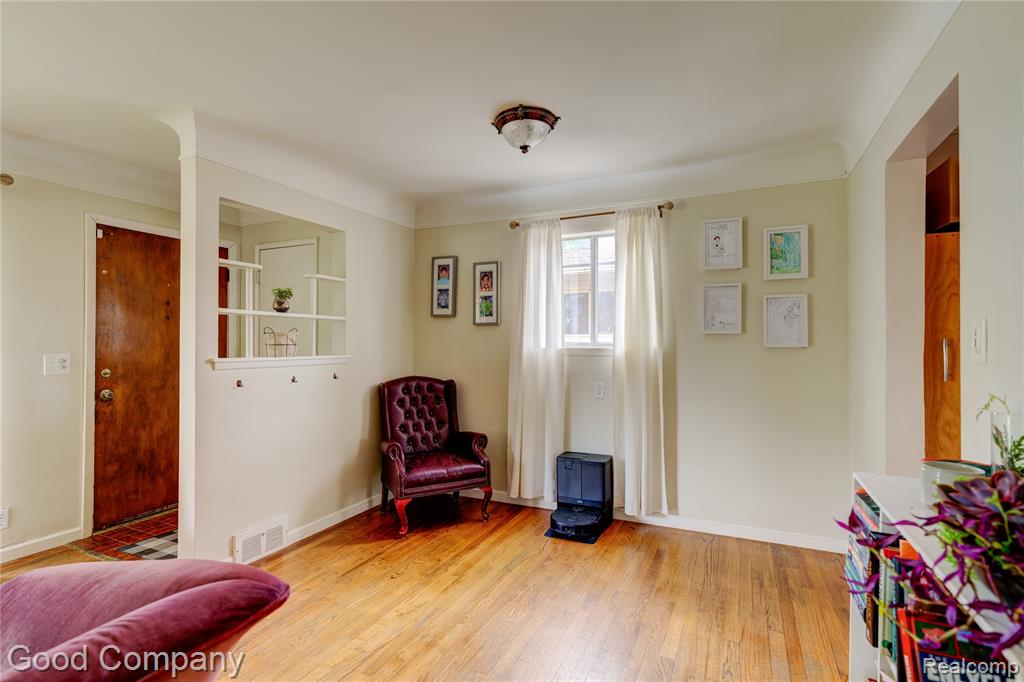 220 N Webik Avenue Property Photo 11