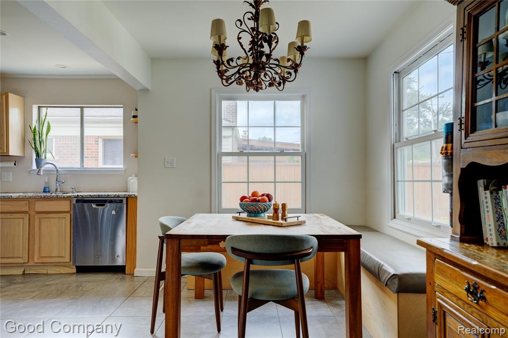 220 N Webik Avenue Property Photo 15