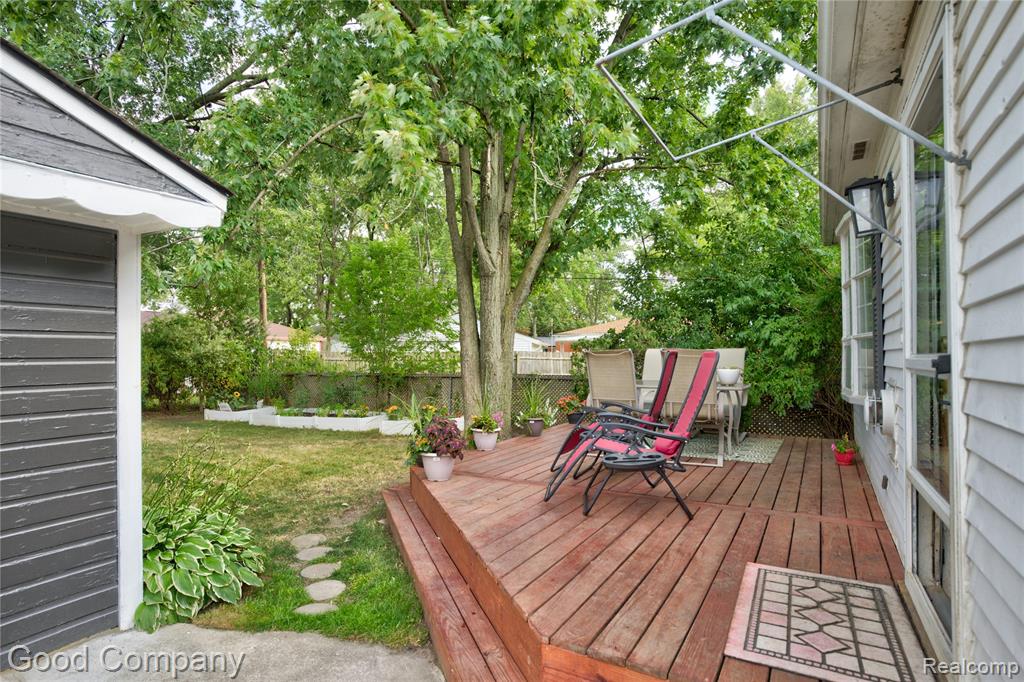 220 N Webik Avenue Property Photo 26