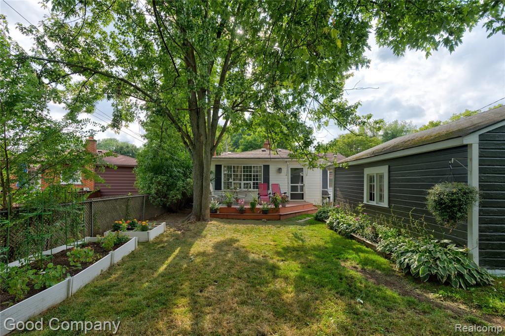 220 N Webik Avenue Property Photo 30