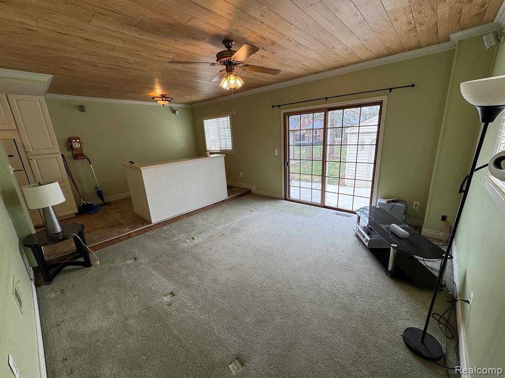 820 Winchester Avenue Property Photo 5