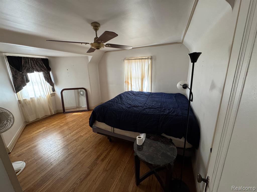 820 Winchester Avenue Property Photo 16