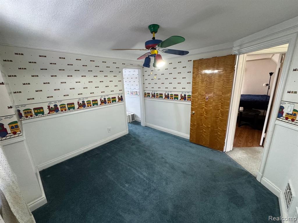 820 Winchester Avenue Property Photo 19