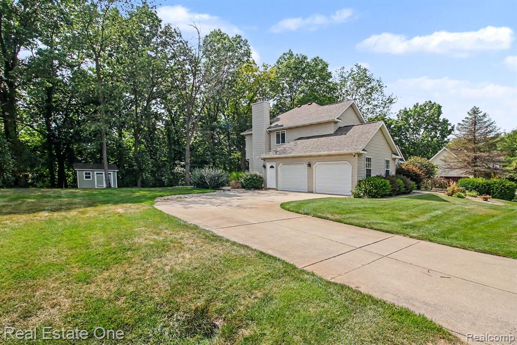7926 Forest Creek Court Property Photo 27