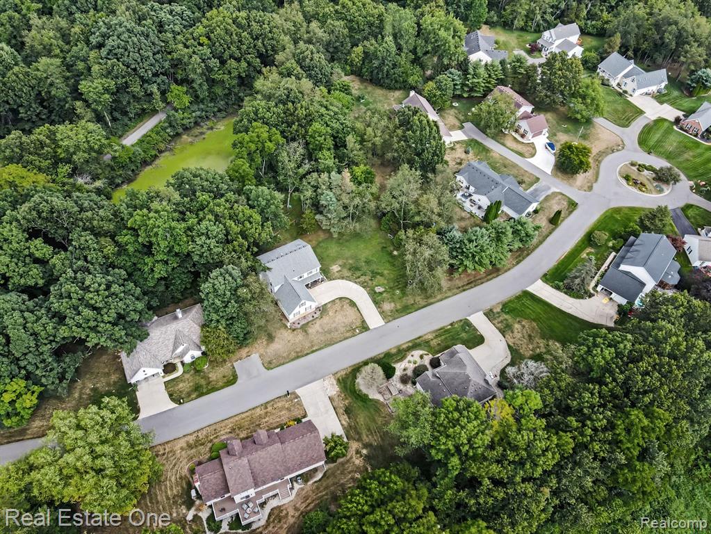 7926 Forest Creek Court Property Photo 34