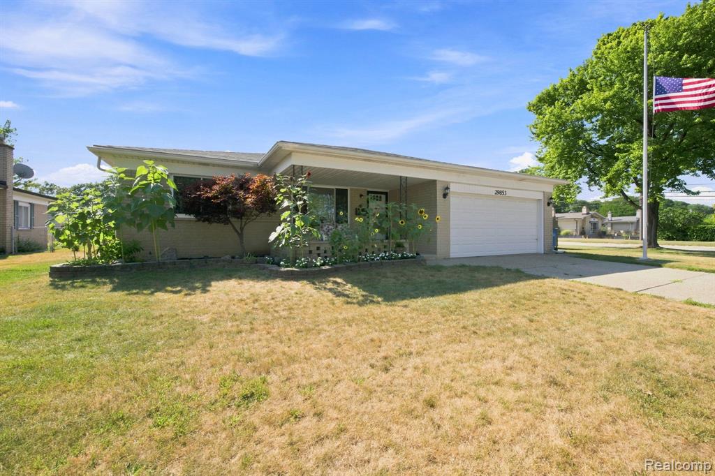 29853 Ohmer Drive Property Photo 3