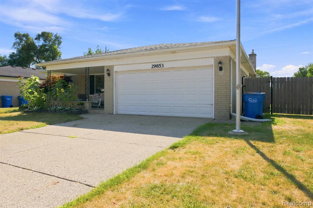 29853 Ohmer Drive Property Photo 4