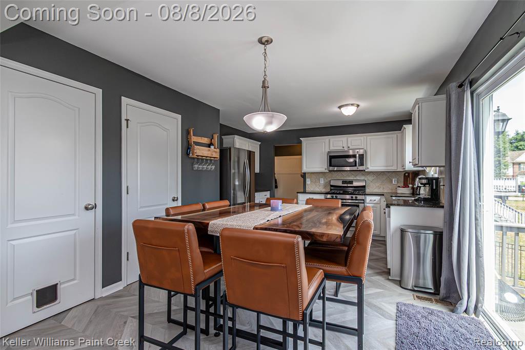 419 Ridgewood Drive Property Photo 10
