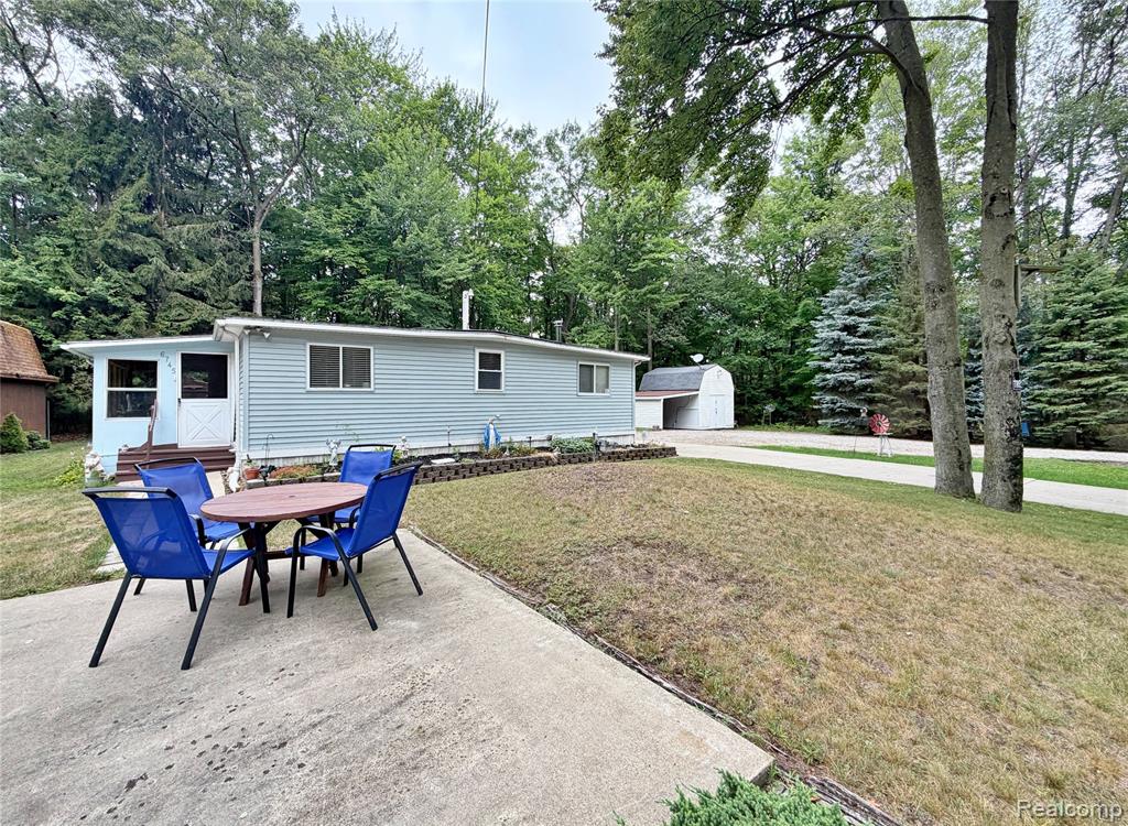 6745 Morrison Drive Property Photo 1