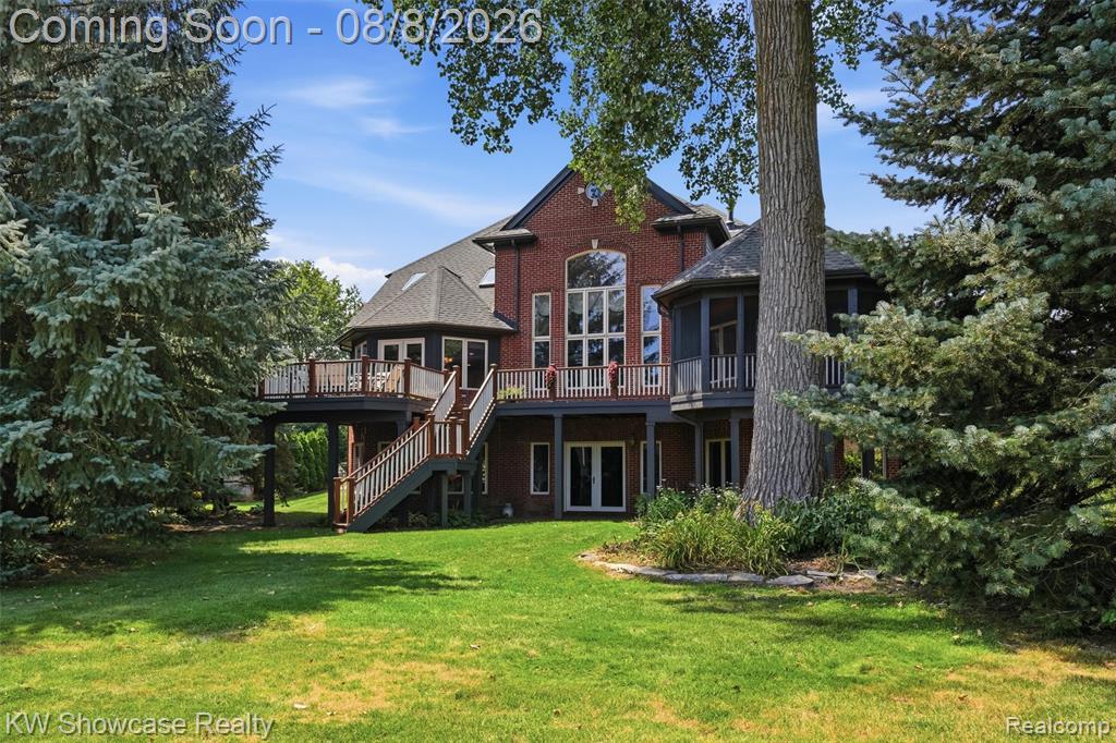 2916 Vero Drive Property Photo 2