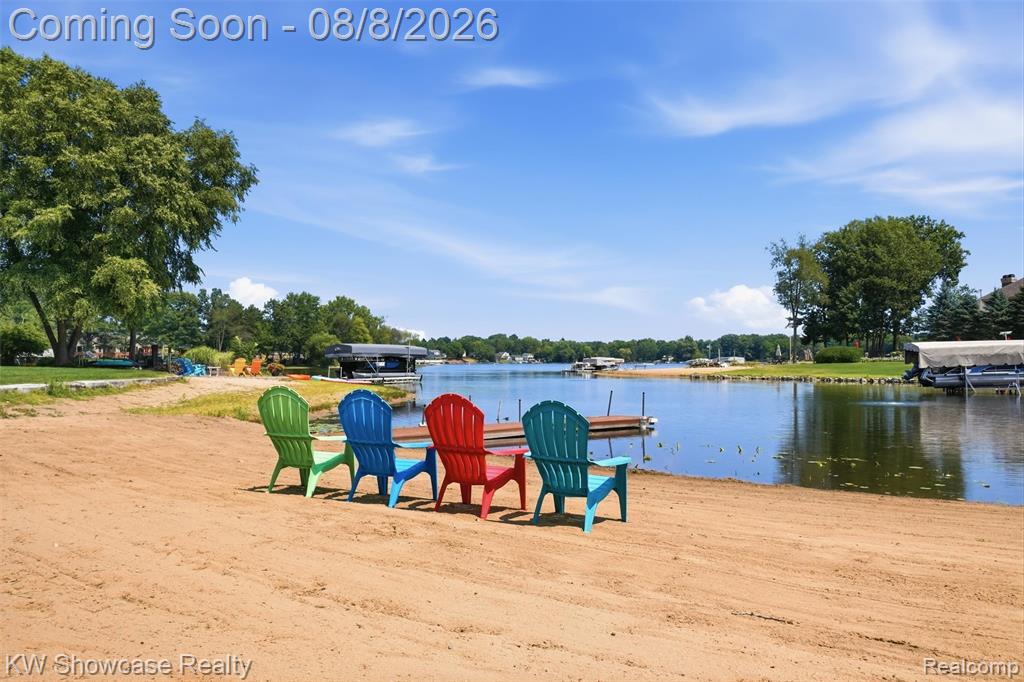 2916 Vero Drive Property Photo 11