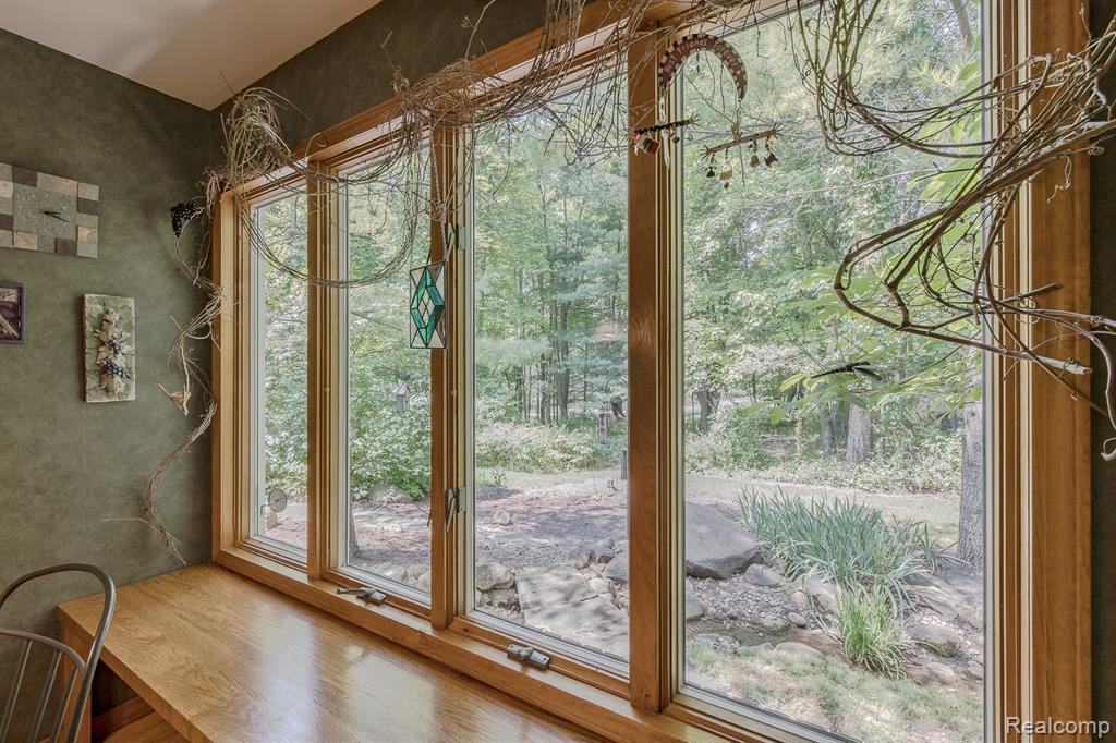 2411 Farmbrook Trail Property Photo 13