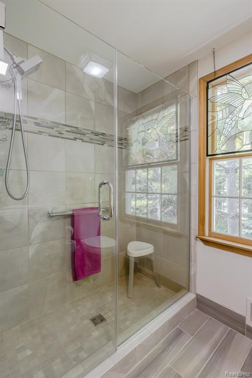2411 Farmbrook Trail Property Photo 25