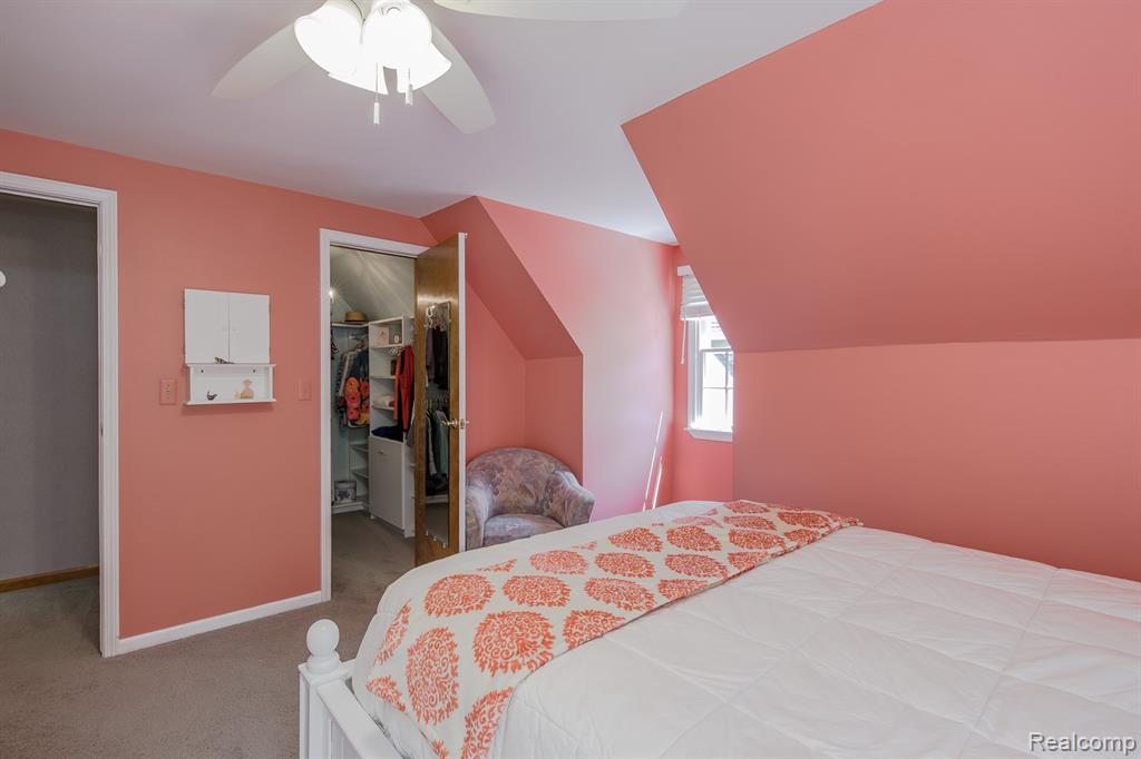 2411 Farmbrook Trail Property Photo 27
