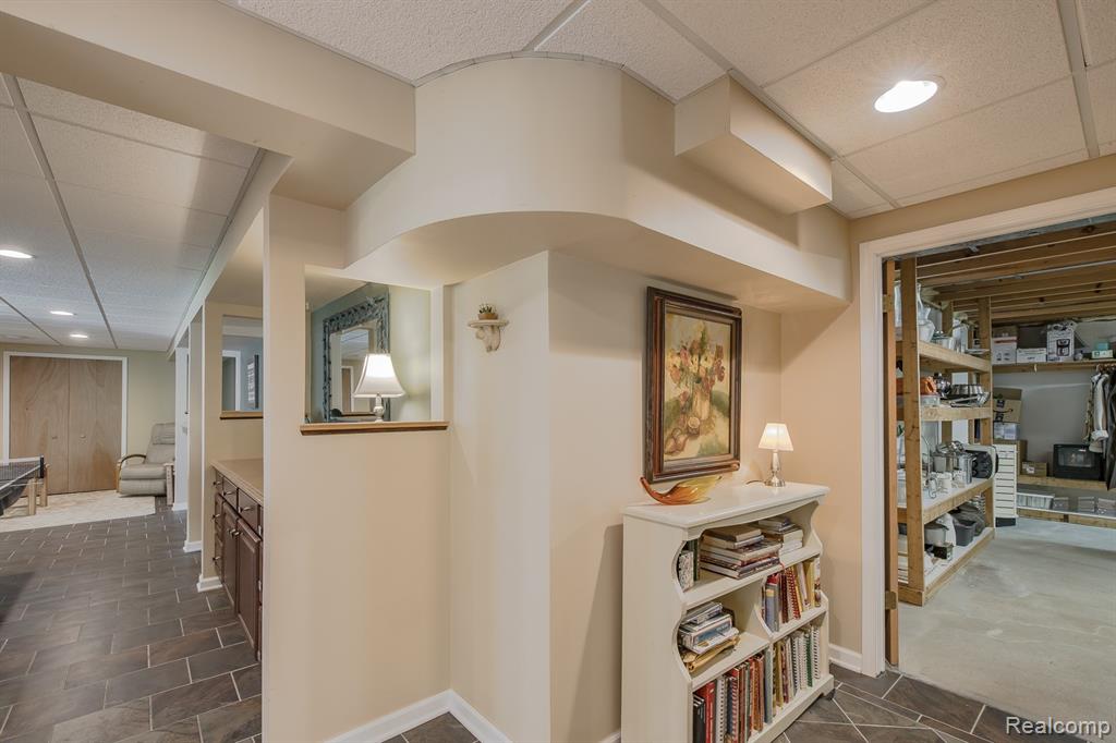 2411 Farmbrook Trail Property Photo 31