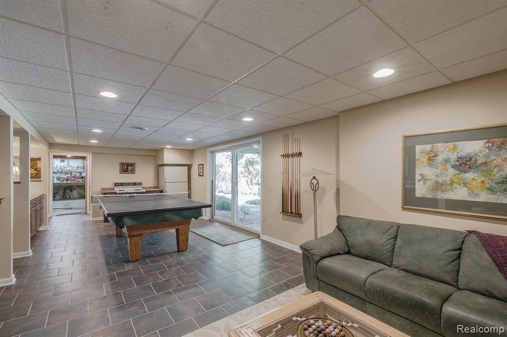 2411 Farmbrook Trail Property Photo 34