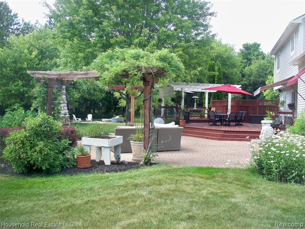 2933 Augusta Drive Property Photo 10