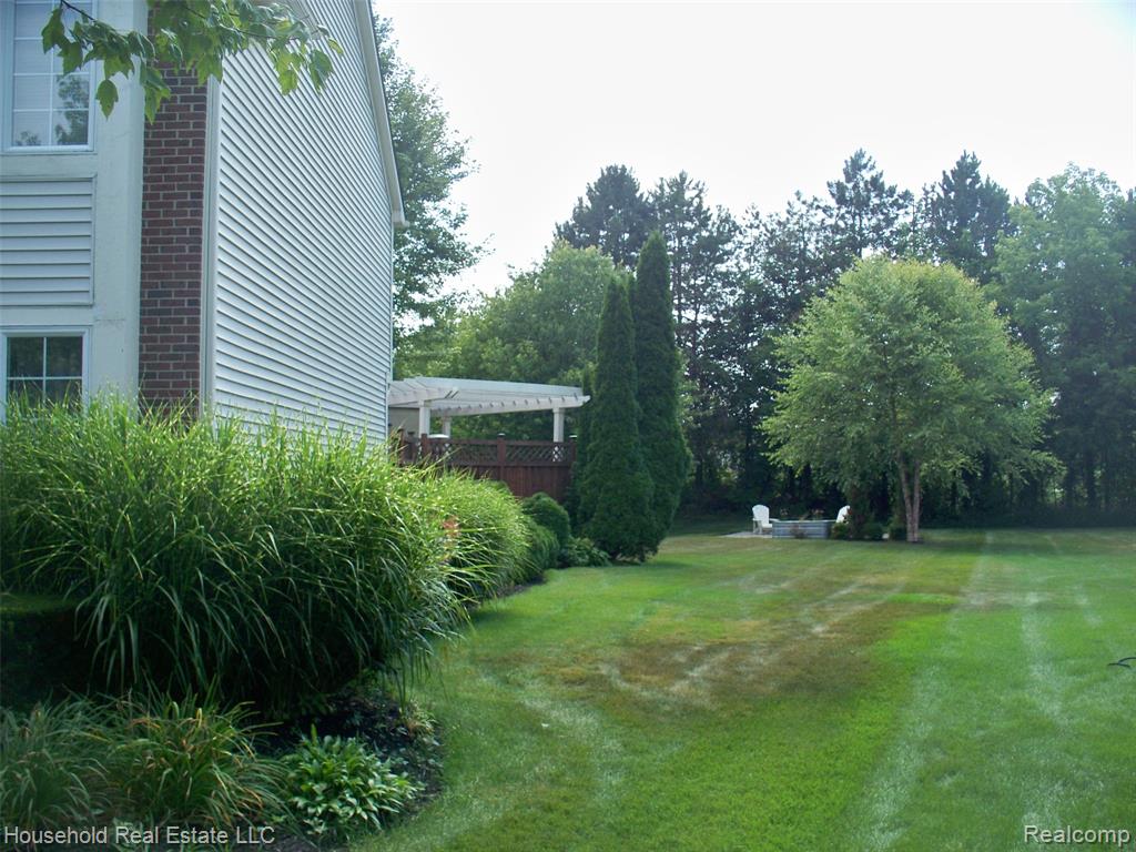 2933 Augusta Drive Property Photo 14