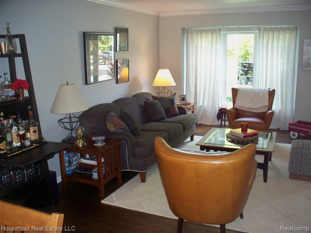 2933 Augusta Drive Property Photo 28