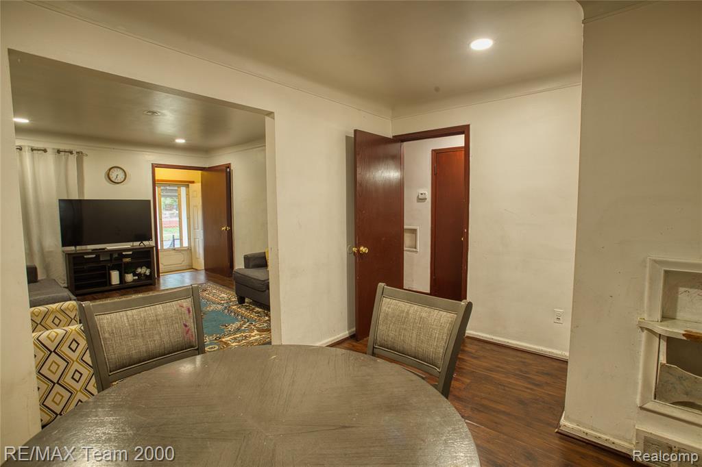 7523 Calhoun Street Property Photo 6