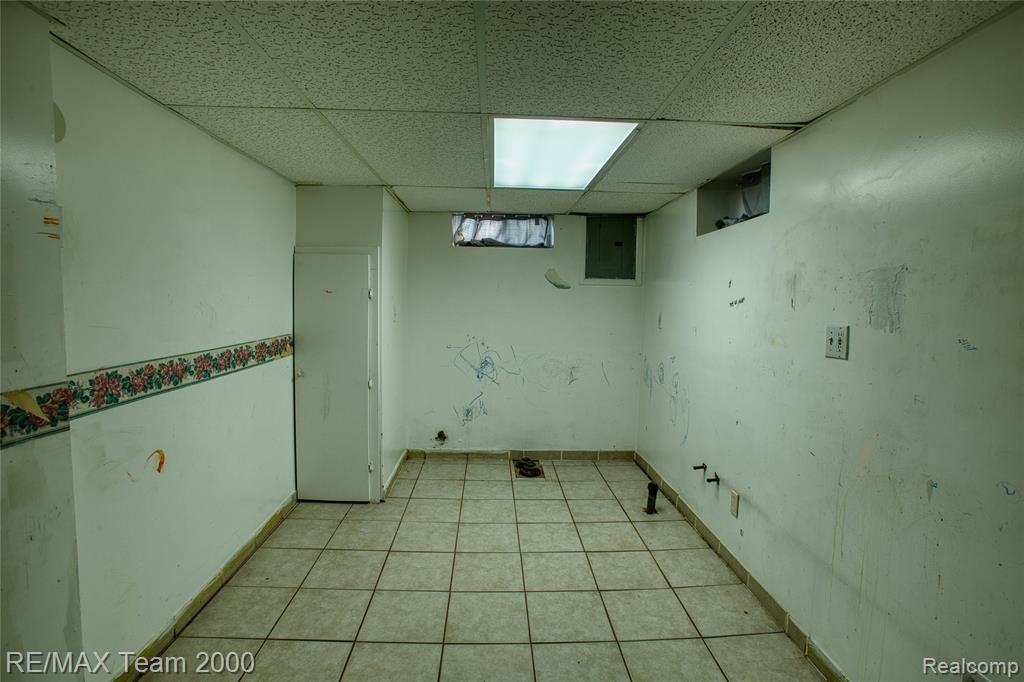 7523 Calhoun Street Property Photo 25