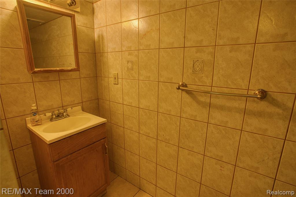 7523 Calhoun Street Property Photo 32
