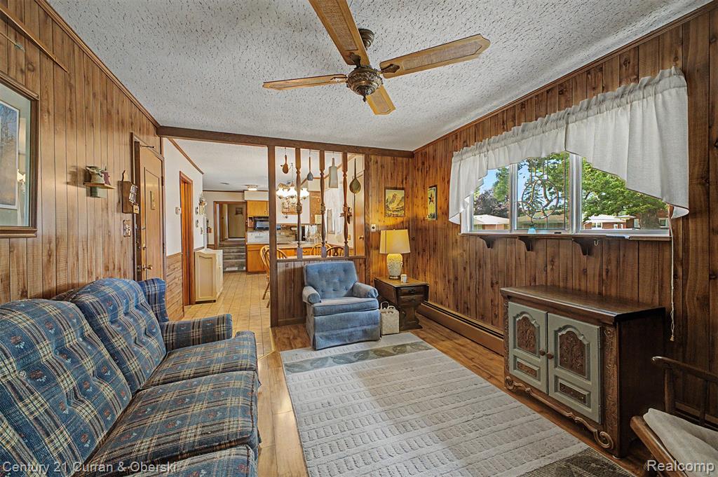 27110 Clairview Drive Property Photo 17