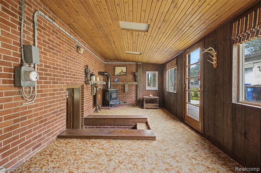 27110 Clairview Drive Property Photo 36