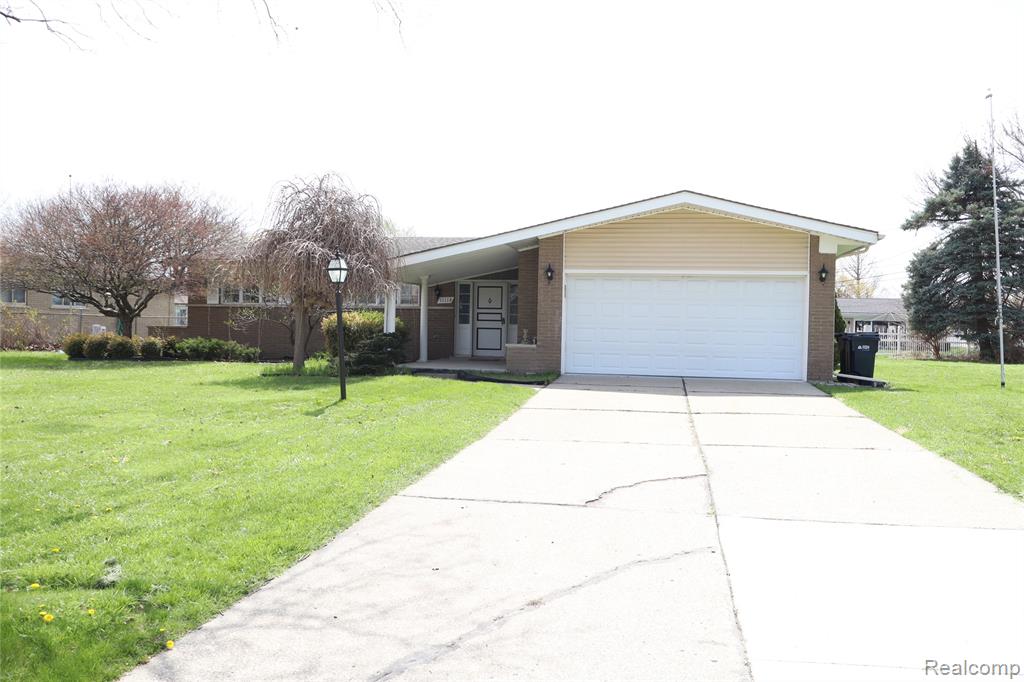 11114 Greendale Drive