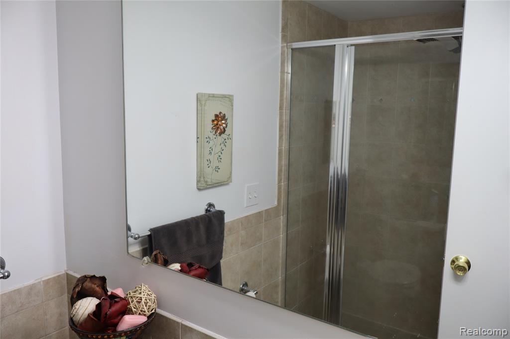 11114 Greendale Drive Property Photo 36