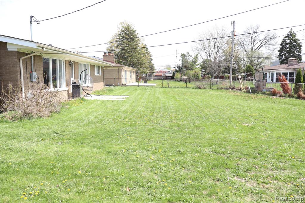 11114 Greendale Drive Property Photo 42