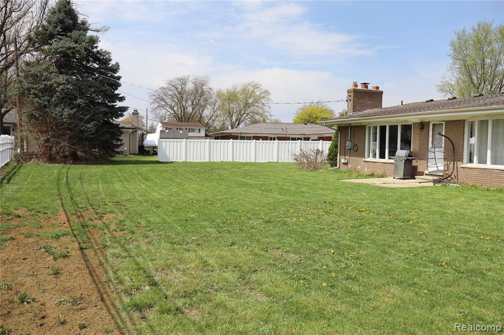 11114 Greendale Drive Property Photo 45