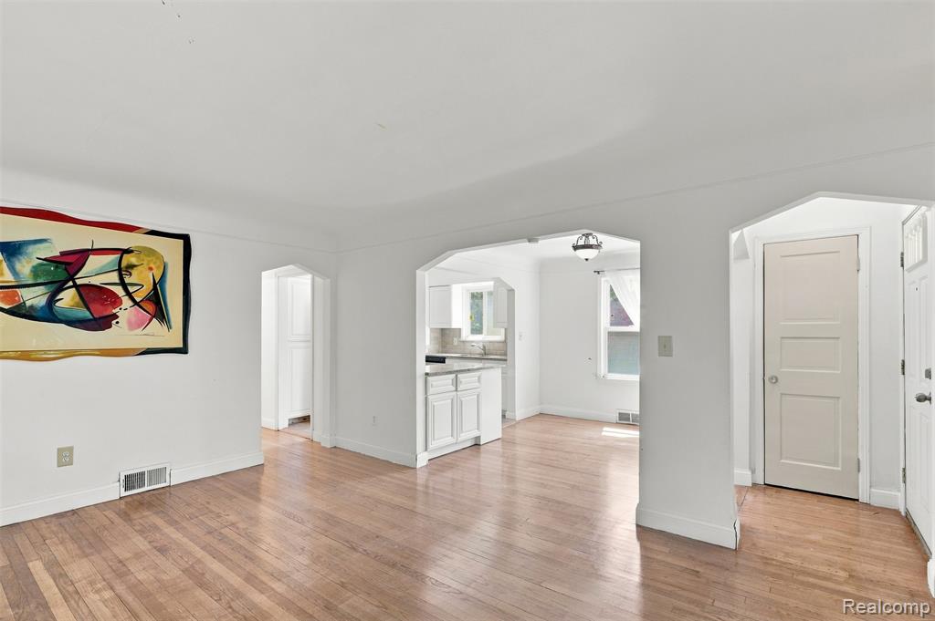 12000 Faust Avenue Property Photo 6