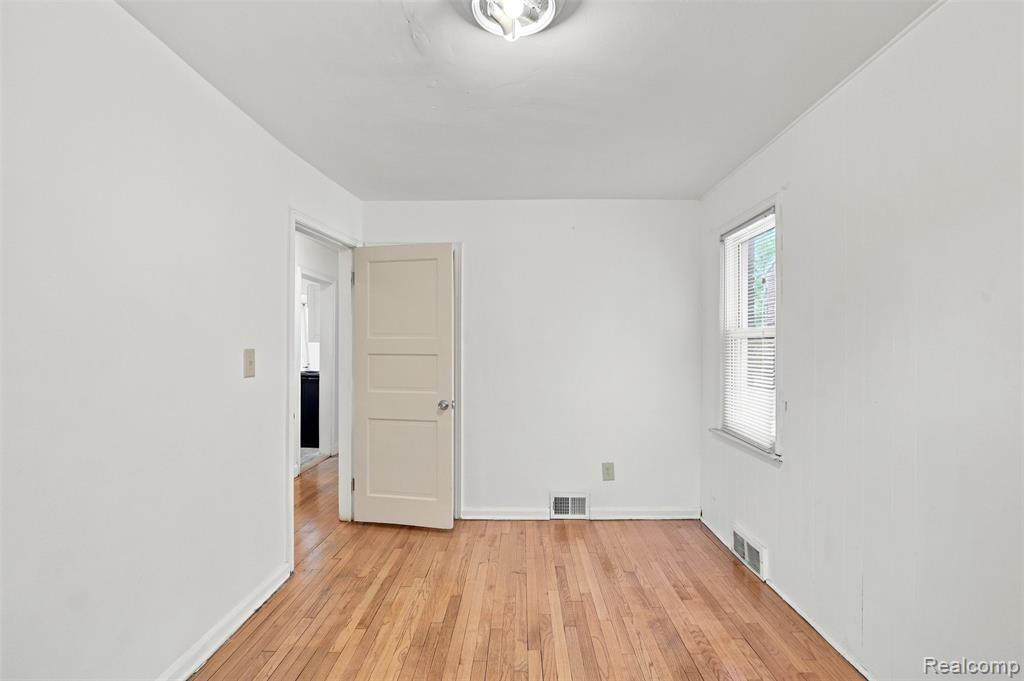 12000 Faust Avenue Property Photo 14
