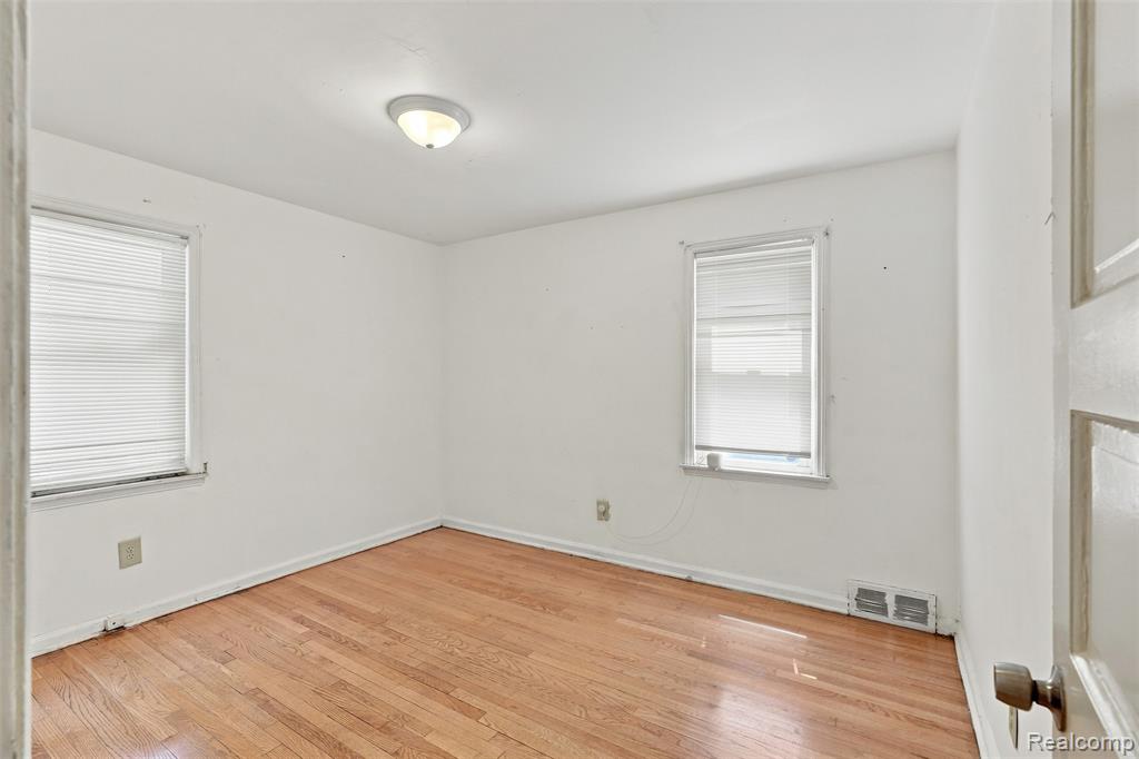 12000 Faust Avenue Property Photo 15