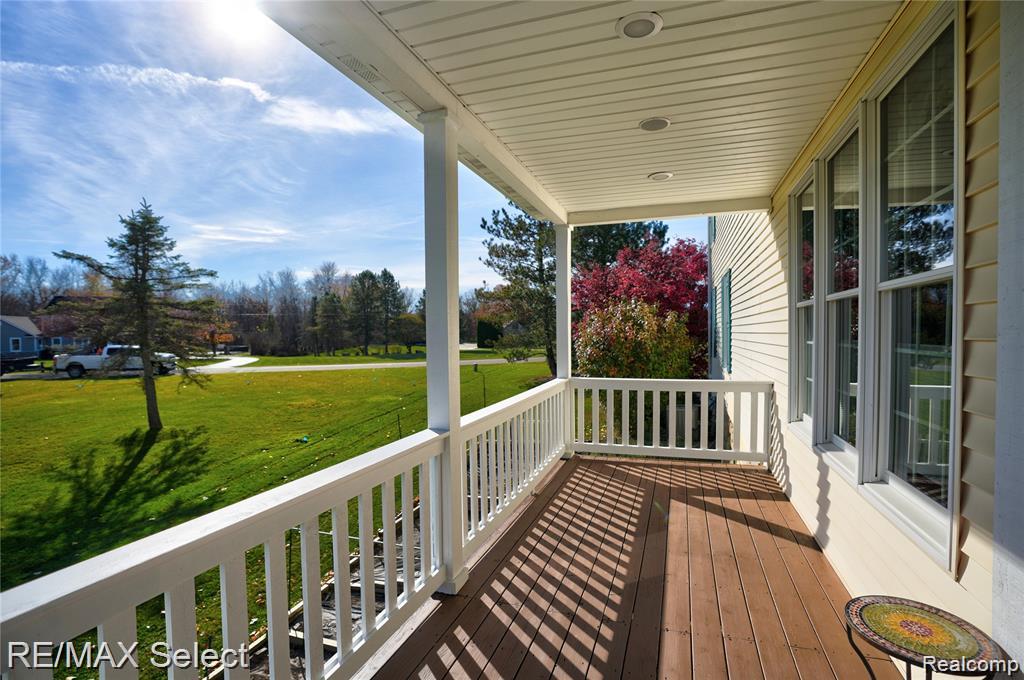 8211 Burleigh Road Property Photo 19