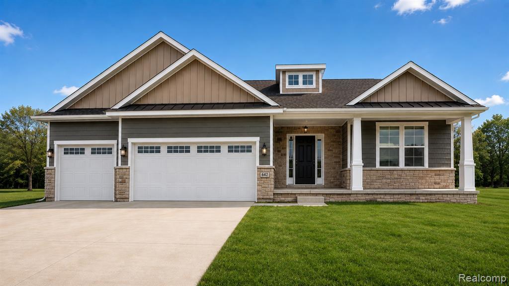 544 ROUND ROCK Property Photo 1