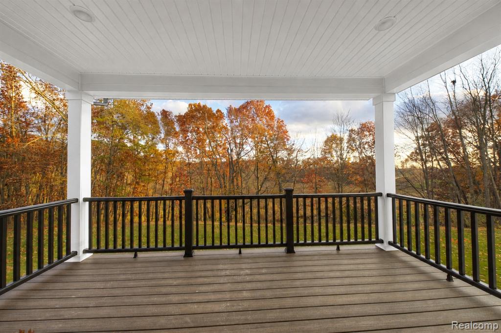 544 Round Rock Property Photo 26